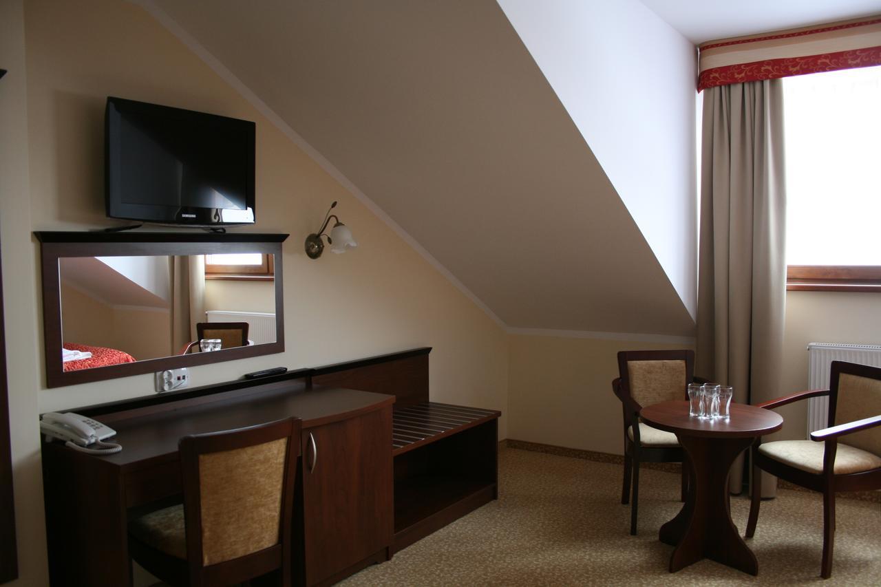 Hotel Zieleniec Zieleniec  Phòng bức ảnh